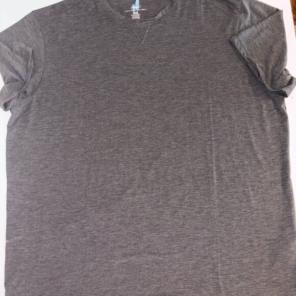 johnnie-O Runner Featherweight PREP-FORMANCE T-Shirt Gray Size XXL - Picture 2 of 9